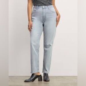 Everlane “The Cheeky Jean” Light Blue Straight Leg Jeans Size 33